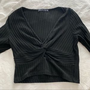 Abercrombie & Fitch knot crop top
